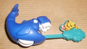 Ü-Ei 1255 1995 96 Keine Angst vor großen Tieren Wal Spiel auf den Wellen 656542 Ferrero Kinder Figur