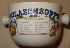 CF Suppentasse Porzellan Rezept f Gulaschsuppe weiß Porzellan kaum gebraucht einwandfrei erhalten.