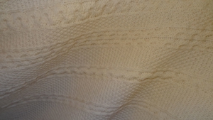 K Aran Crafts Irland Poncho Gr. M L 100% Merinowolle cremefarben ungetrages Geschenk Mantel Damen Bild 4