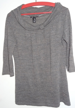 KT H&M Pullover Damenpullover Gr. M grau mit Lurex 100% Polyester kaum getragen Damen Kleidung Bild 3