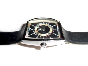 Neuwertige Armbanduhr von Dolce&Gabbana Bild 3