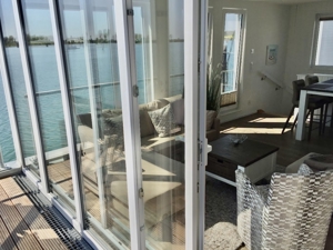 Schwimmendes Ferienhaus/Hausboot mitten im Hafen von Olpenitz! Bild 11