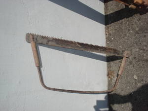 7 alte Holzsägen Zimmermann Sägen. Bild 8