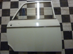 Peugeot 304 rechte hintere Tür * rostfrei * Farbe: 1353AC Bild 1