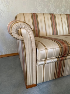 Finkeldei Sofa Couch 2-Sitzer mit Kissen Polstermöbel Bild 5