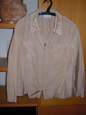 Eleganter Hosenanzug Marke GERRY WEBER, Gr. 44, beige