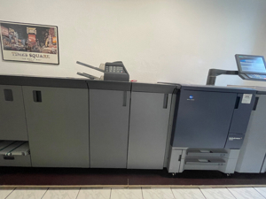 Konica Minolta bizhub Press C1070P professionelle Digitaldruck-Maschine Bild 2