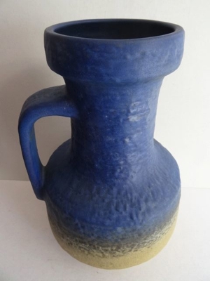 Krug, Henkelkrug, Keramik-Krug, Boden-Vase, Entwurf Fridegart Glatzle 1966, Karlsruher Majolika Bild 2