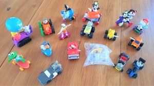 Rund 200 McDonald s Spielzeuge aus den 80er und 90er Jahren Bild 5
