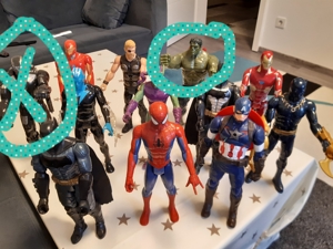 Marvel Figuren etc. Bild 3