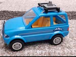 Playmobil Auto mit Dachbox! Bild 1