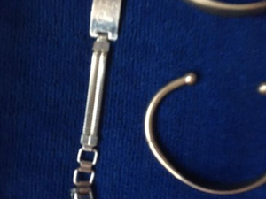 ARMBÄNDER/REIFE -VERSCHIEDENE MODELLE *NUR ALS KONVOLUT* -STÜCK 5. 00 EURO- Bild 2