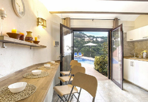 Exklusives Ferienhaus an der Costa Brava - 2 Wohnungen mit privatem Pool & Meerblick! Bild 13