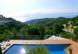 Spanien Ferienhaus Costa Brava 2 Wohnungen privater Pool Meerblick zu vermieten