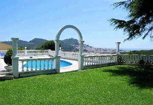 Spanien Ferienhaus Costa Brava Blanes privater Pool mieten Bild 4
