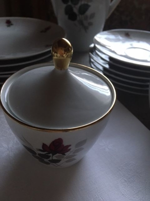 KAFFEESERVICE 20 TEILIG 50 / 60 ER JAHRE ROSENDEKOR Bild 11