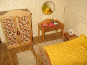 Bodo Hennig-Möbel Schlafen Puppenstube Puppenhaus-Puppenküche Bild 2