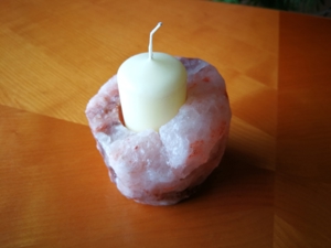Kerzenständer aus Salzstein Bild 3