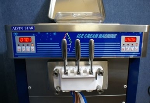 Softeismaschine/ Eismaschine 2x Pumpen Typ 770 / Neue Maschine / Alvin Star Bild 7