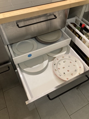 Edelstahl Ikea Küchenzeile von April 2020 mit Geräten Bild 7