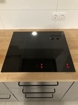Edelstahl Ikea Küchenzeile von April 2020 mit Geräten Bild 2