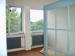 Büro / Praxis / 1-Raum-Wohnung 33m² Reutlingen direkt an B28 Bild 3