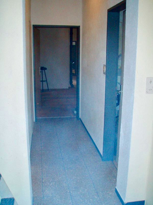 Büro / Praxis / 1-Raum-Wohnung 33m² Reutlingen direkt an B28 Bild 14