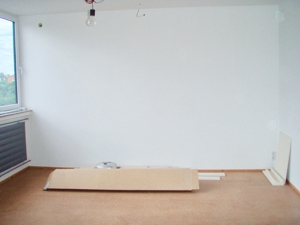 Büro / Praxis / 1-Raum-Wohnung 33m² Reutlingen direkt an B28 Bild 11