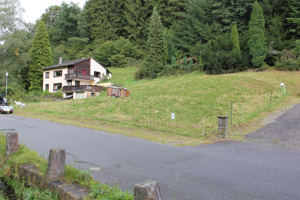 Idyllischer Bauplatz-Baugrundstück am Waldrand in ruhiger Lage für 1-4 Familienhaus