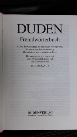 DUDEN - Rechtschreibung + Fremdwörterbuch Bild 3