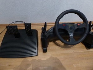 PC-Zubehör Thrustmaster Racing Wheel und Pedalset Bild 2