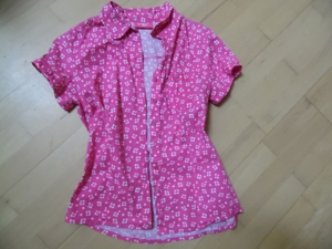 NEU NEU Damen Bluse Sommerbluse Gr. 38 Gr. 40 Gr. M