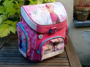 Scooli Mädchen Schulranzen Schultasche rosa pink mit Reflektorstreifen und Disney-Motiv