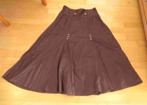 raffinierter , brauner weiter Rock Größe S/M von Gigolo