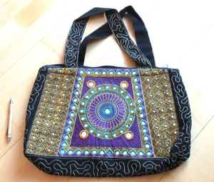 NEUE asiatische große Umhängetasche bunt