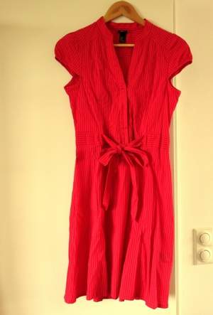 NEUWERTIGEs rotgestreiftes Kleid mit Bändel H & M Gr. 38 Bild 1