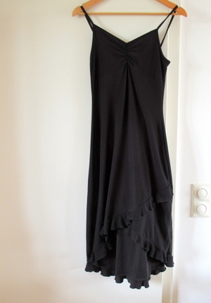 NEUES schwarzes Trägerkleid vorn kürzer Größe 34