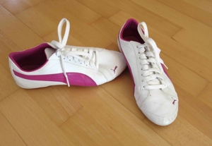 NEUWERTIGE Sneaker Turnschuhe von Puma Damen weißpink Größe 39 Bild 3