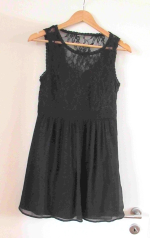 NEUWERTIGEs schwarzes Kleid oben Spitze von Vero Moda Gr. S Bild 5