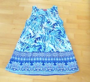 Neues blauweißes luftiges Sommerkleid Größe 40 Bild 1