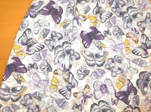 NEUWERTIGES beiges Kleid mit bunten Schmetterlingen Gr. 34 Bild 3