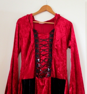 Neuwertiges rotes Mittelalter Kleid mit Kapuze Größe 40 / 42 Bild 2