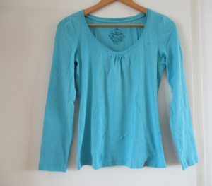 NEUES türkises Langarmshirt von edc Größe S / M
