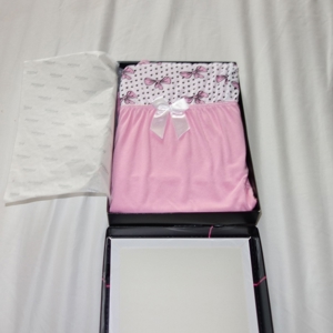 NEU süßes Nachthemd in Rosa mit Schleifen Größe M in Schachtel Bild 1