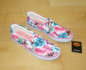 NEU Dockers Slipper Größe 36 rosa mit Blumenmuster