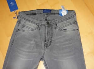 NEU graue Jeans skinny Fit Größe 38 Bild 2
