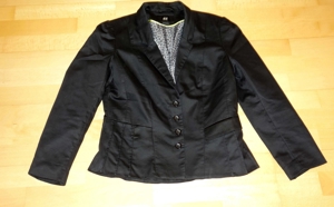 NEUWERTIGER schnittiger schwarzer Blazer Größe 42 von H&M