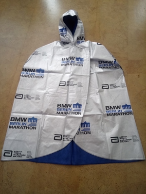 Berlin BMW Marathon Poncho 2018