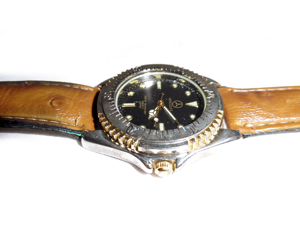 Große Armbanduhr von Mercedes Bild 3
