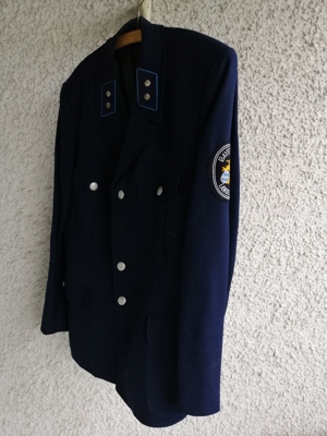 Uniform Bild 1